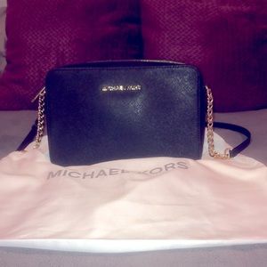 NWOT Charming Michael Kors black leather purse